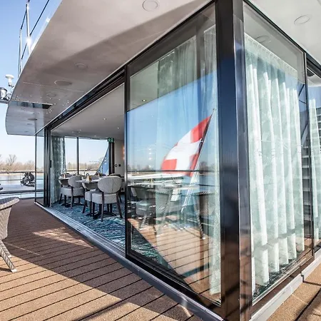 Hotel Viva Riverside 4 4*