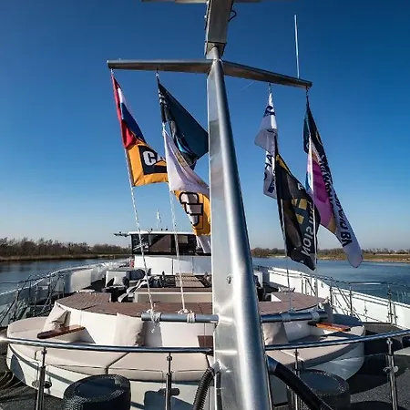 Viva Riverside 4 Keulen