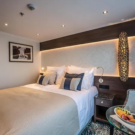 Viva Riverside 4 4* Köln