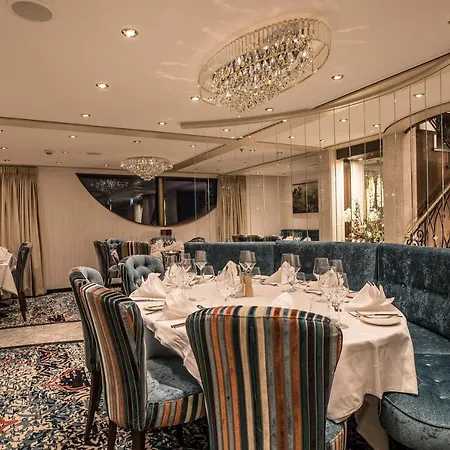 Viva Riverside 4 Hotel 4*