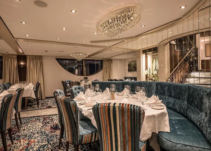 Viva Riverside 4 Hotel 4*