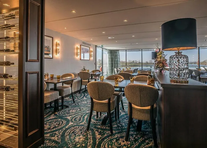 酒店 Viva Riverside 4 科隆