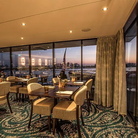 Viva Riverside 4 Hotel 4*