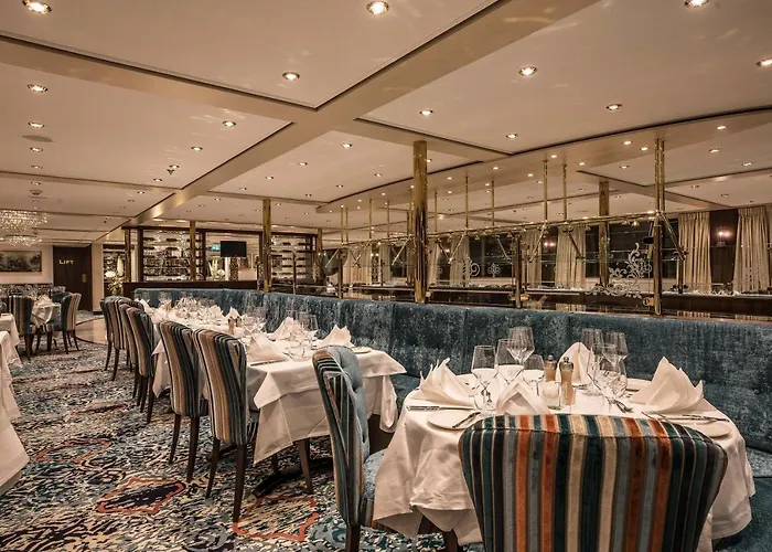 Hotel Viva Riverside 4 4*